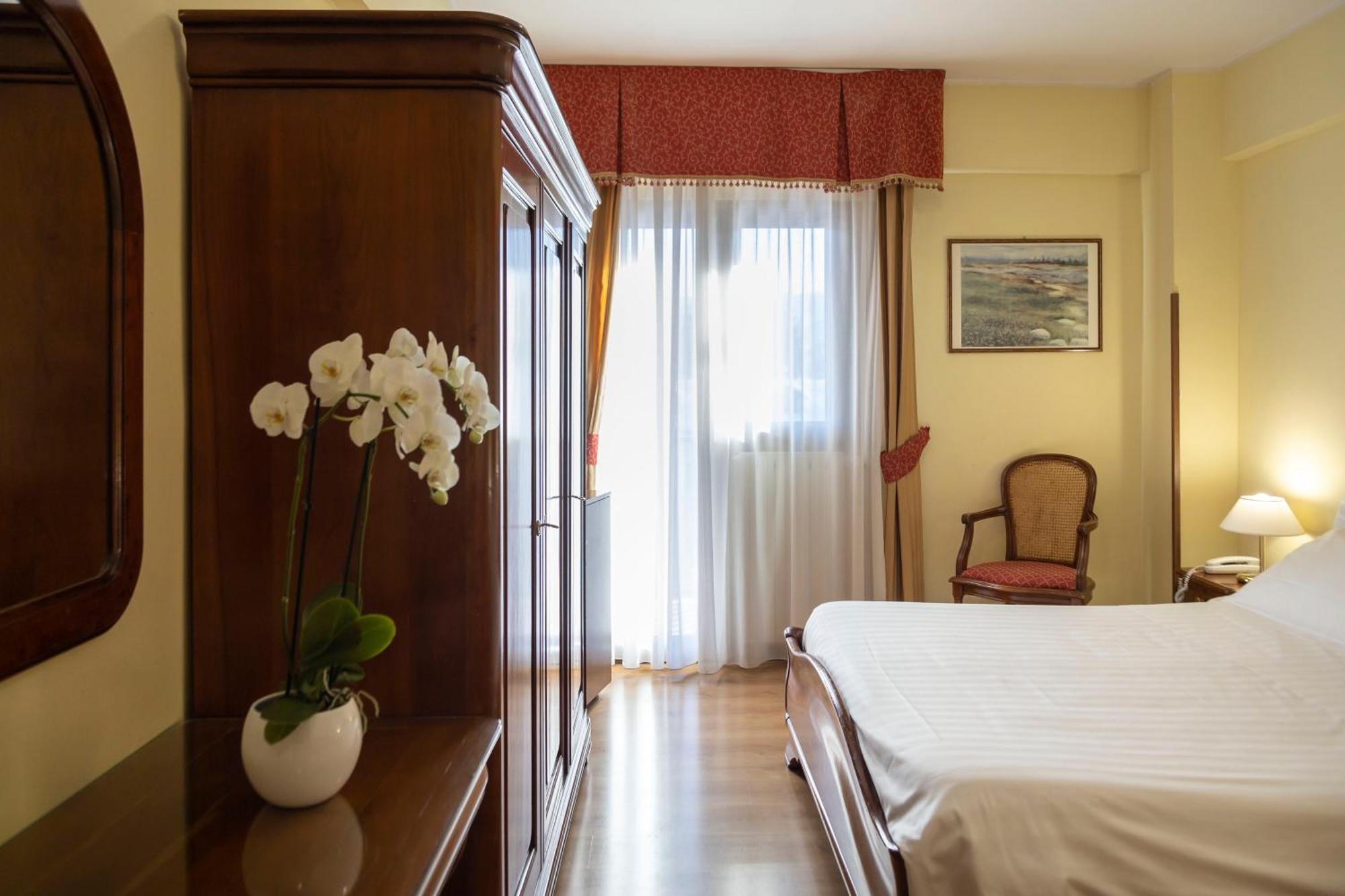 Grand Hotel del Parco Pescasseroli Habitación foto